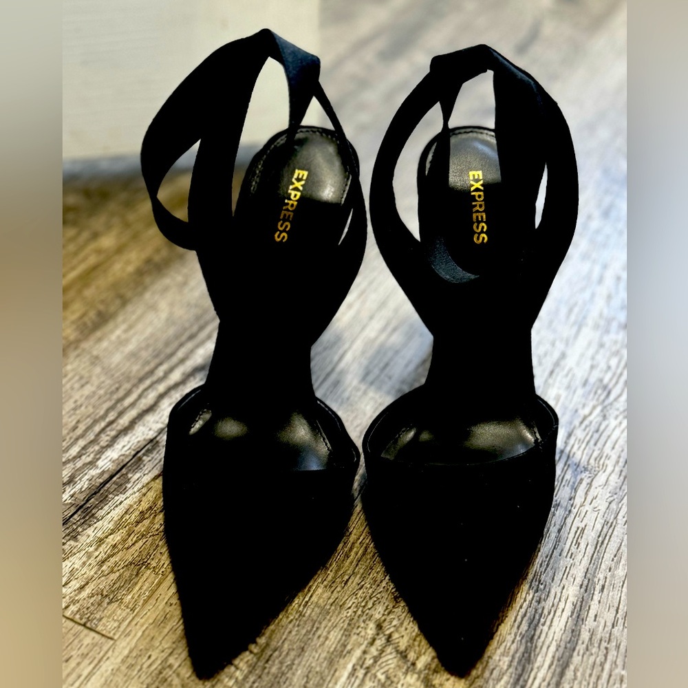 Black heels